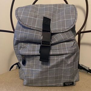 Steve Madden MM-842 Grey Plaid Backpack